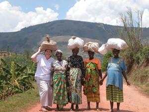Alison Schafer and friends in Sudan
