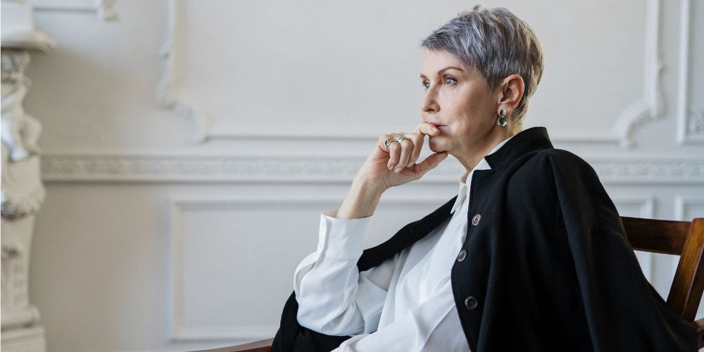 Female psychologist talking to client